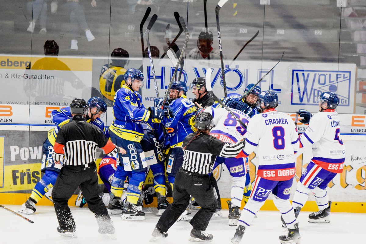 Eishockey: Derby Zeit in der Vorbereitung - Waldkraiburger Löwen revanchieren sich im zweiten Dorfen-Test mit 8:3